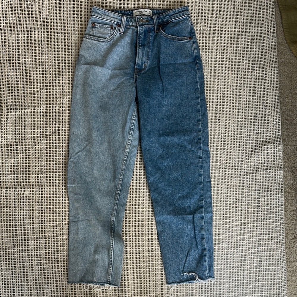 Abercrombie & Fitch Mom High Rise Two Tone Jeans